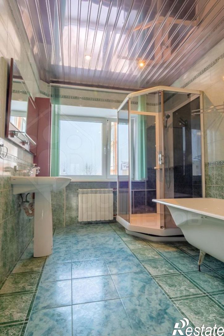 4-комн квартира улица 5-й Армии, 16,  д. 16