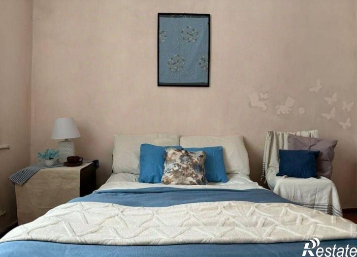 2-комн квартира улица Зверева, 27,  д. 27