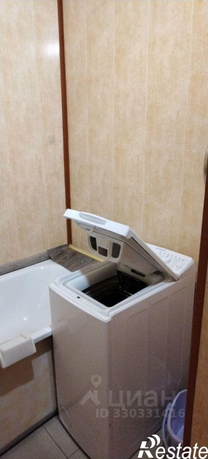 3-комн квартира улица Розы Люксембург, 323,  д. 323