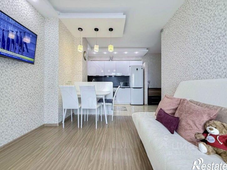 3-комн квартира ул Поленова, 19,  д. 19