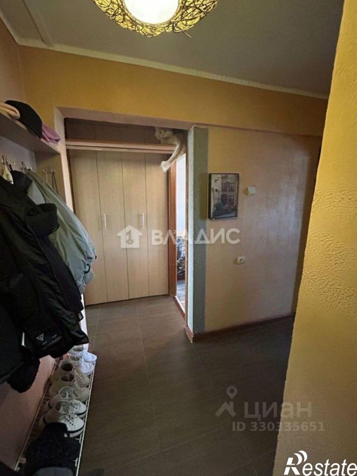 2-комн квартира микрорайон Первомайский, 3