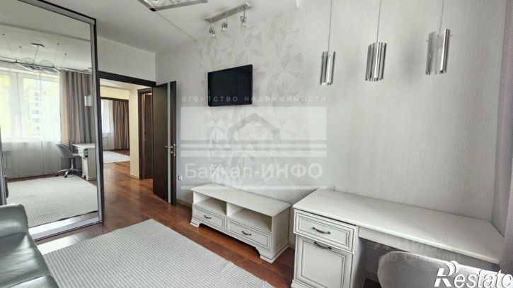 3-комн квартира ул Поленова, 33/2,  д. 33/2