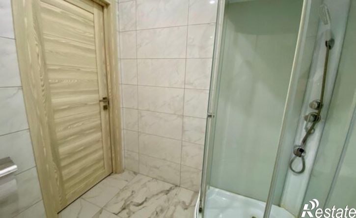 1-комн квартира улица Летописца Нита Романова, 23А