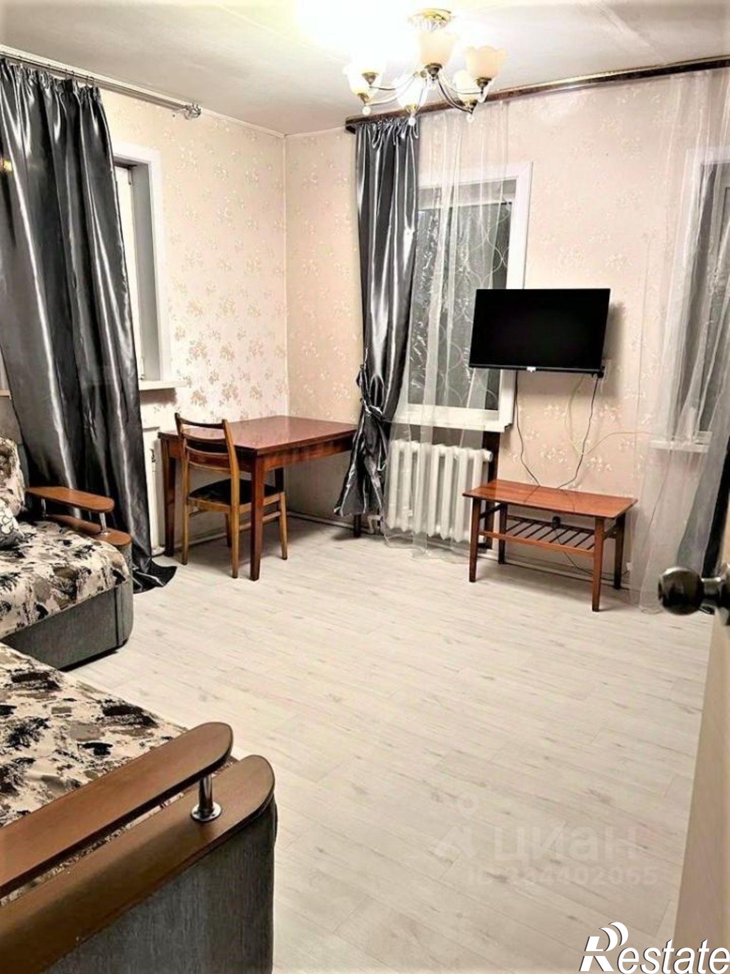 Сдать дачу, дом, коттедж за 32 000 рублей на ул Рылеева, 37