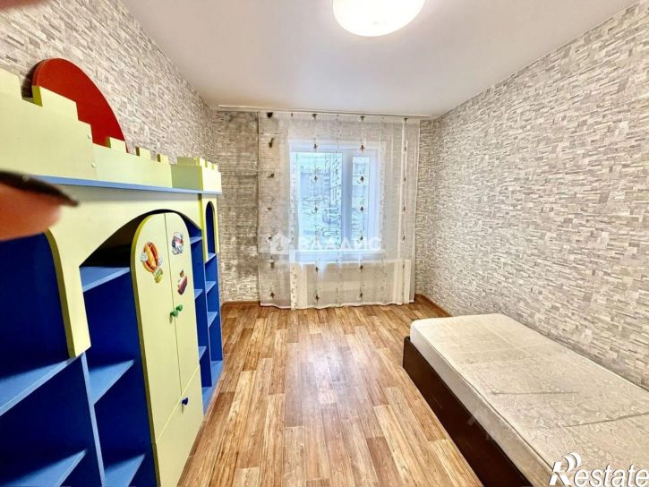 5-комн квартира ул Байкальская, 216а,  д. 216а