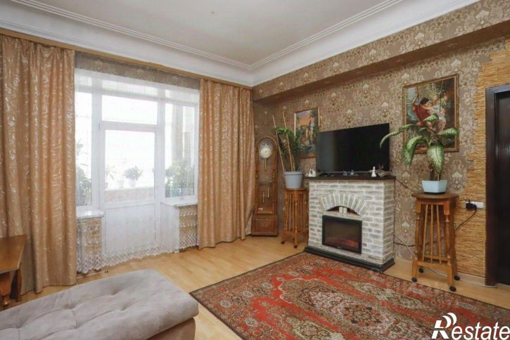 4-комн квартира ул Сибирских Партизан, 4/2,  д. 4/2