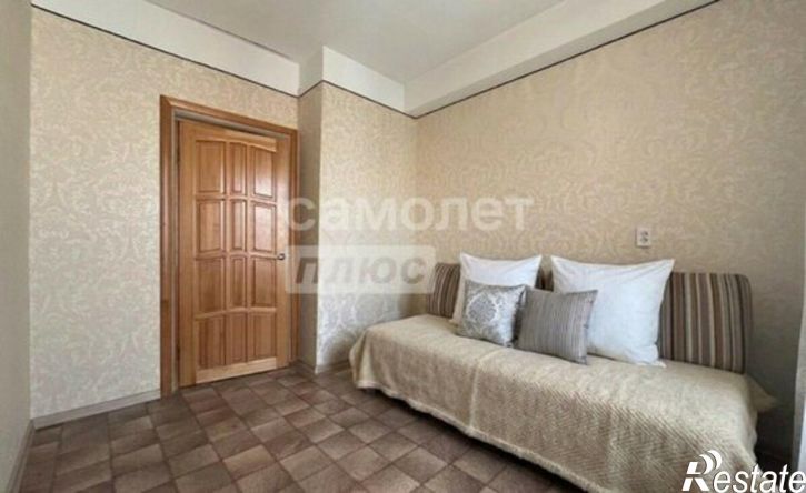 2-комн квартира улица Вампилова, 24,  д. 24