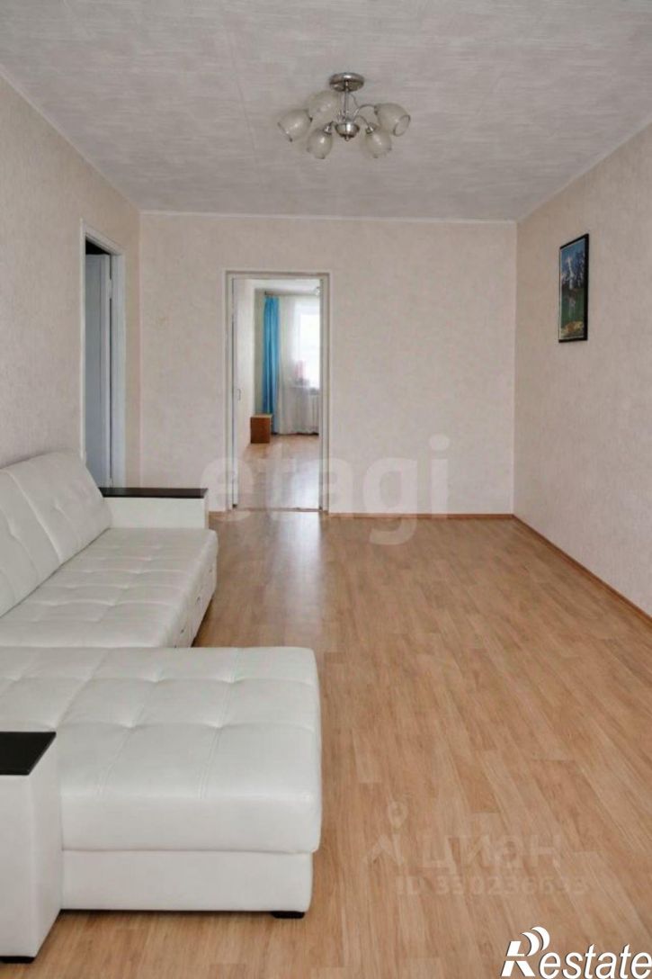 3-комн квартира улица Безбокова, 3,  д. 3