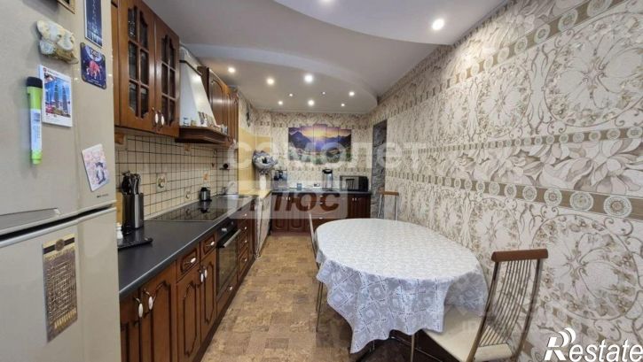 4-комн квартира улица Гоголя, 30,  д. 30