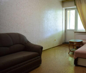 1-комн, 48кв м, этаж 1/13 улица Сурнова, 30/7