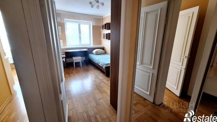 2-комн квартира микрорайон Приморский, 9