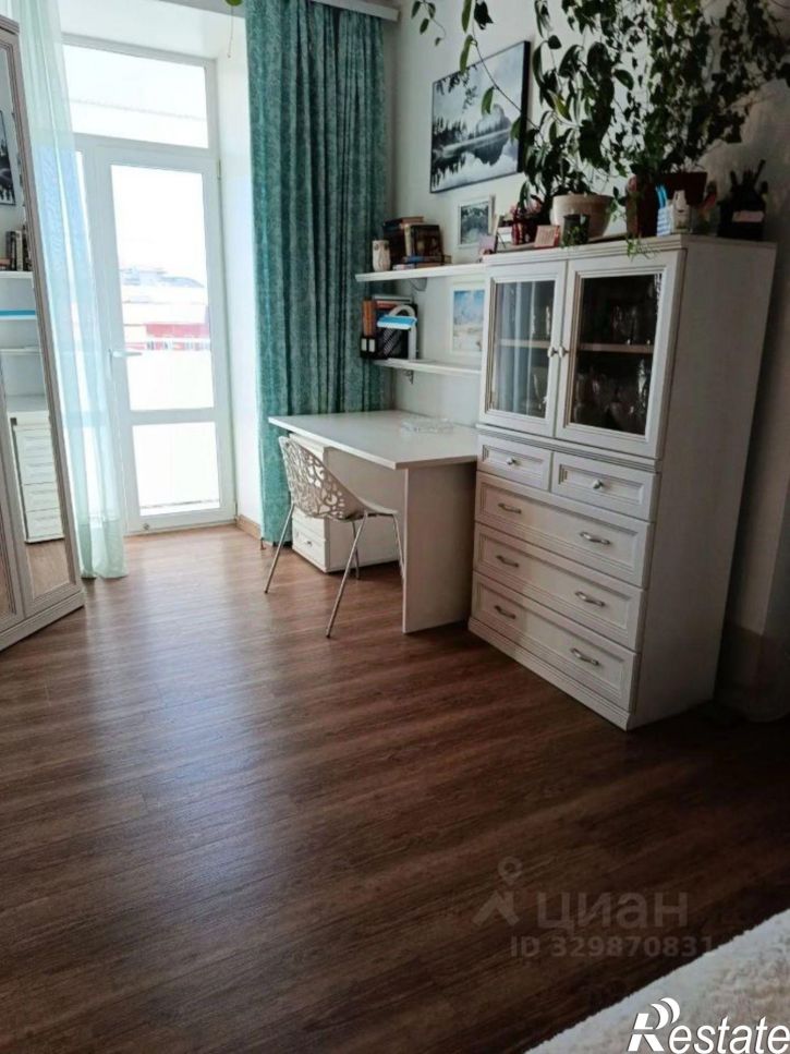 3-комн квартира улица Марата, 62/2,  д. 62/2
