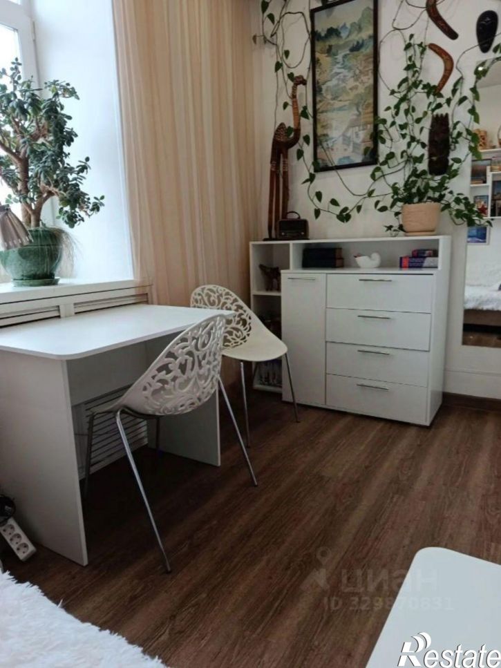 3-комн квартира улица Марата, 62/2,  д. 62/2