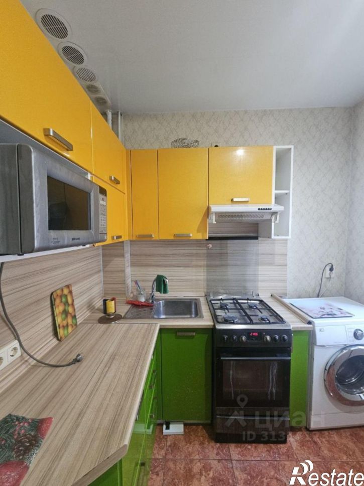 2-комн квартира ул Омулевского, 2,  д. 2