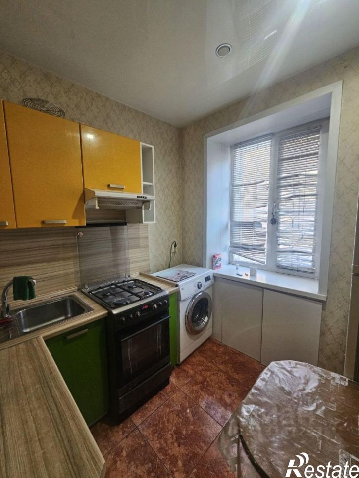 2-комн квартира ул Омулевского, 2,  д. 2