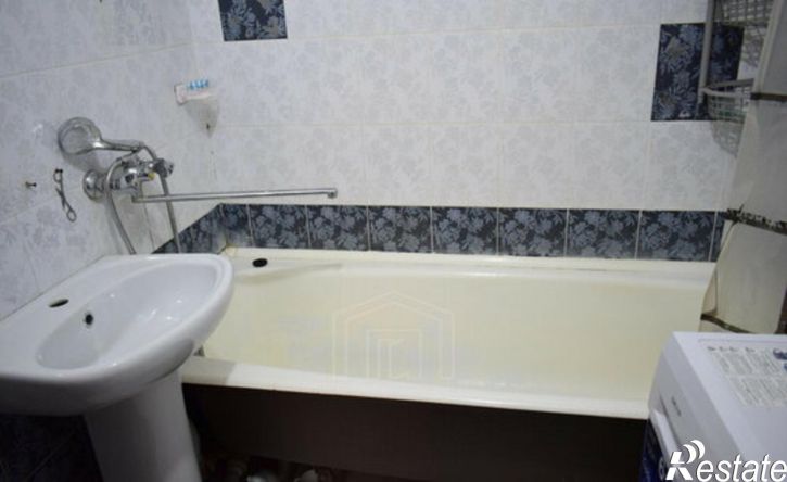 1-комн квартира улица Сурнова, 30/7,  д. 30/7