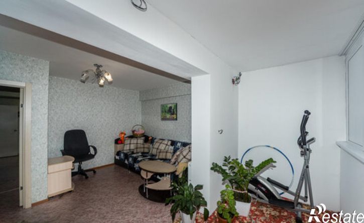 3-комн квартира улица Летописца Нита Романова, 15,  д. 15