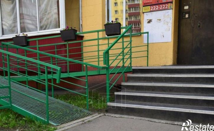 1-комн квартира улица Сурнова, 30/7,  д. 30/7