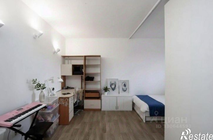 3-комн квартира проспект Маршала Жукова, 5/4,  д. 5/4