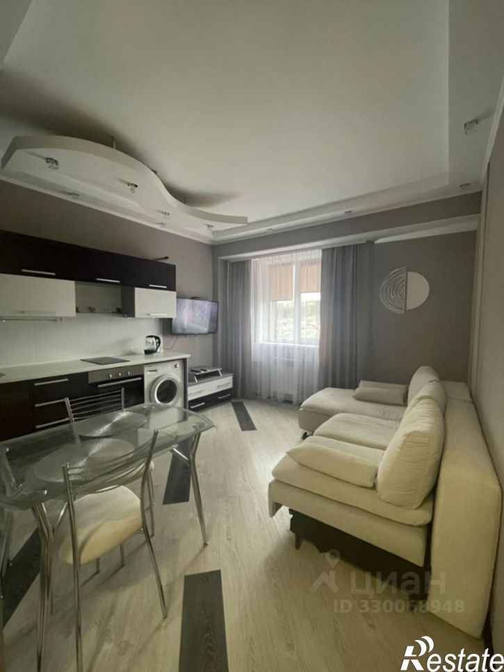 2-комн квартира микрорайон Радужный, 72