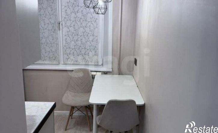 2-комн квартира улица Мамина-Сибиряка, 17,  д. 17