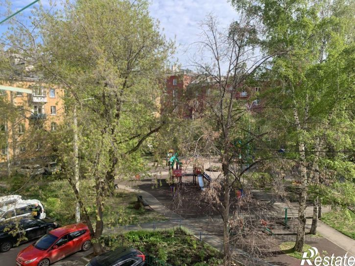 2-комн квартира ул 5 Армии, 37,  д. 37