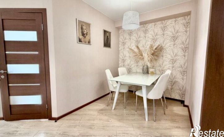 3-комн квартира ул Пискунова, 142/4,  д. 142/4