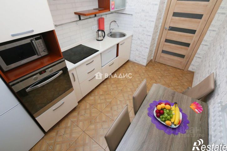 2-комн квартира ул Лыткина, 9/6,  д. 9/6