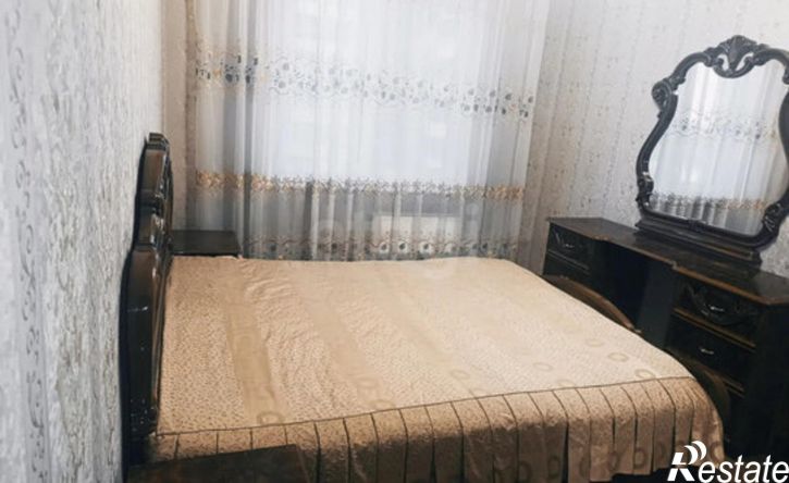 2-комн квартира микрорайон Университетский, 70