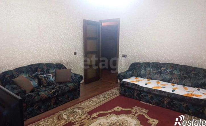 2-комн квартира микрорайон Университетский, 70