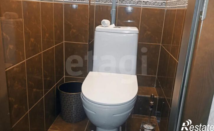 2-комн квартира микрорайон Университетский, 70