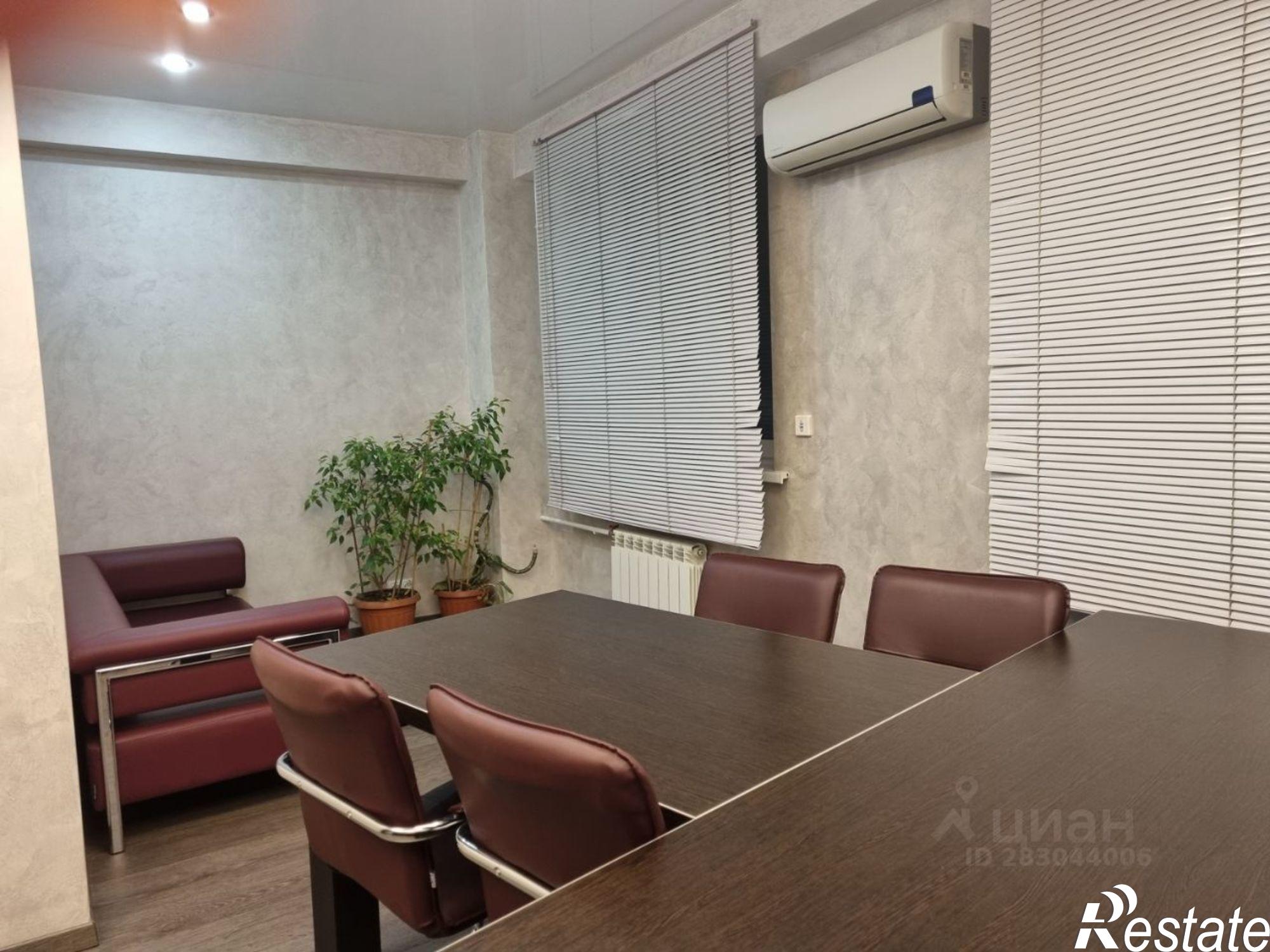 Сдать офис, помещение под офис за 116 400 рублей на ул Сурикова, 6