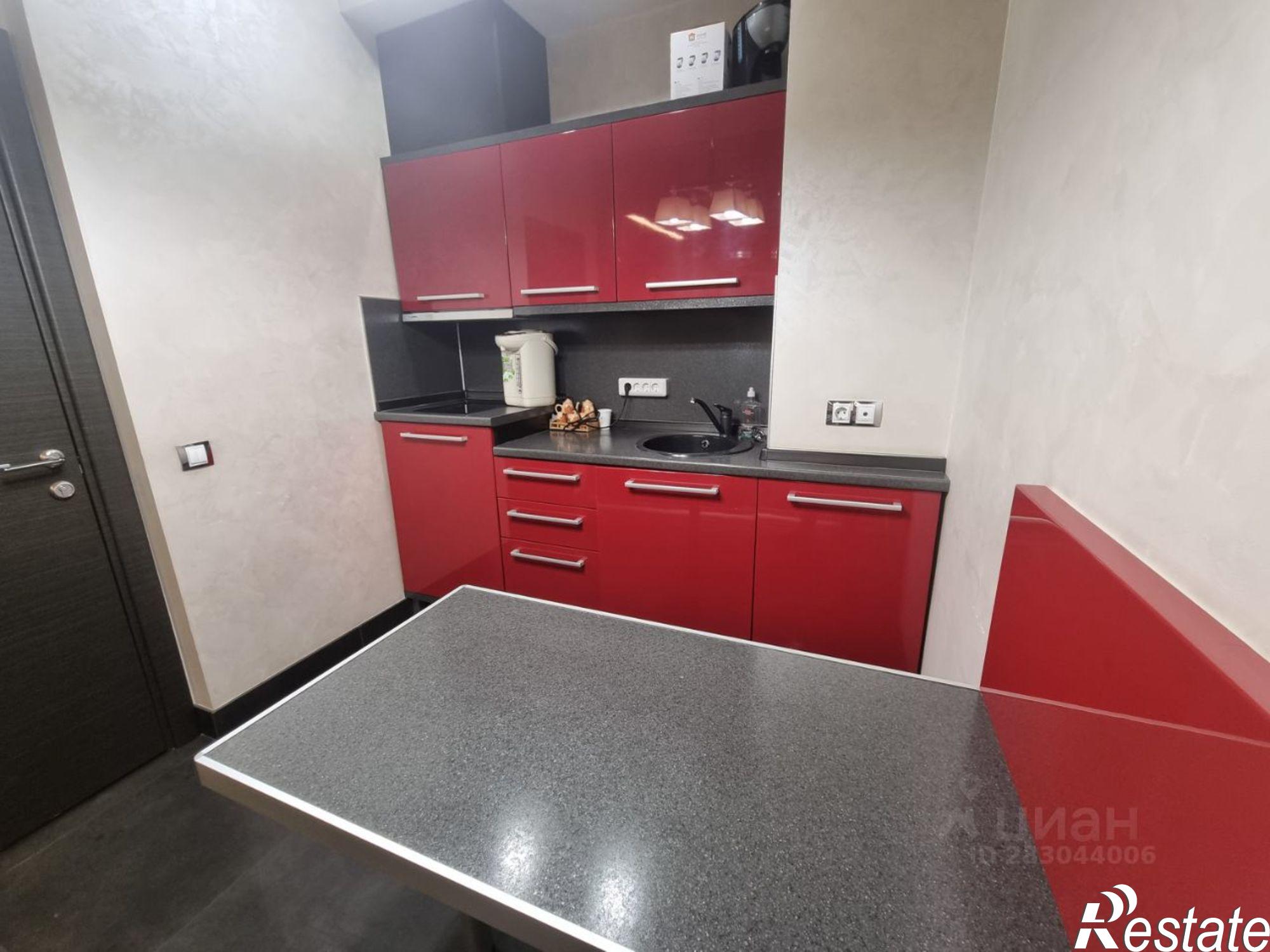 Сдать офис, помещение под офис за 116 400 рублей на ул Сурикова, 6