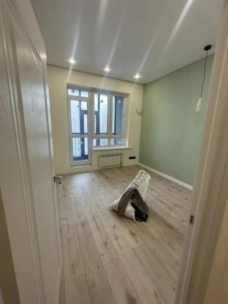 3-комн квартира Пшеничная, 15