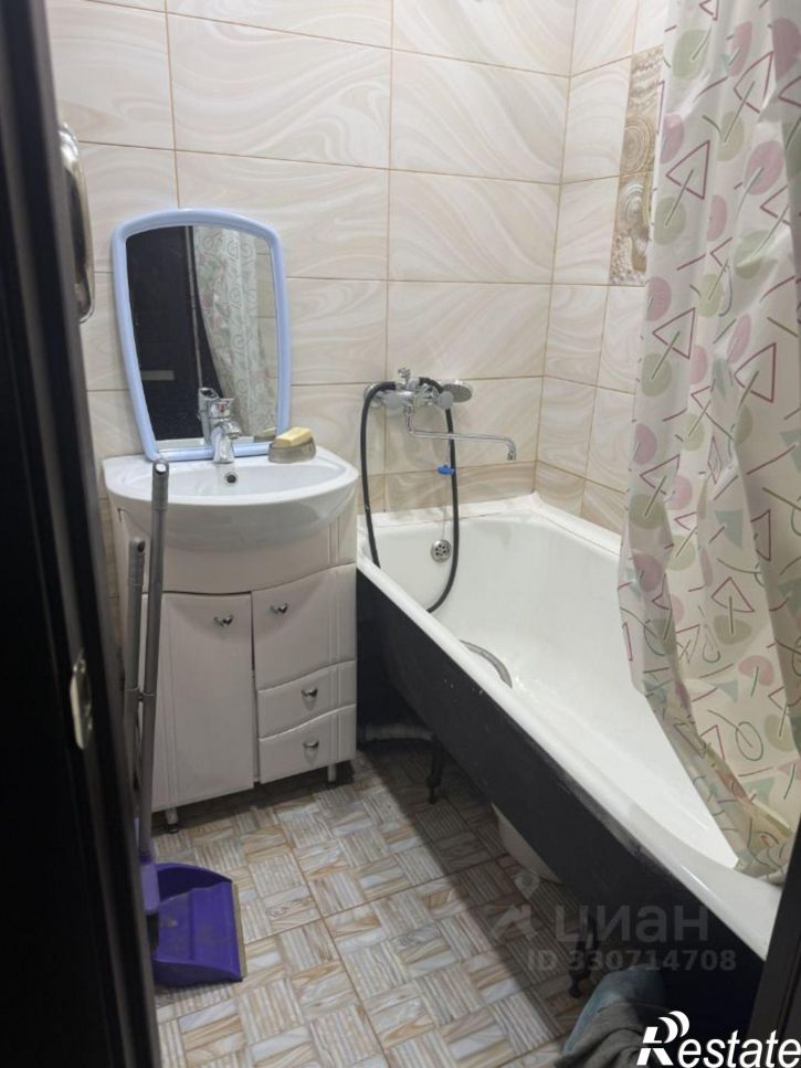 2-комн квартира ул Помяловского, 6,  д. 6