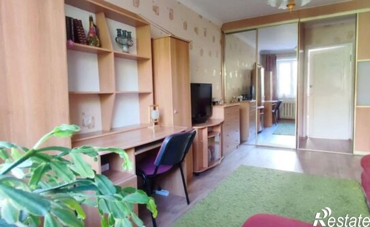 3-комн квартира улица Иосифа Уткина, 24,  д. 24