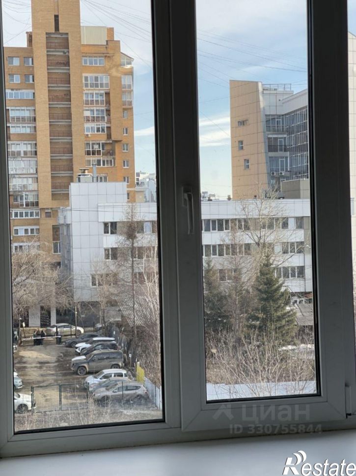 3-комн квартира улица Пискунова, 54,  д. 54