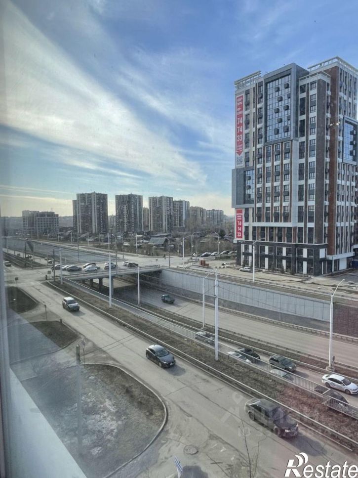 3-комн квартира улица Пискунова, 54,  д. 54