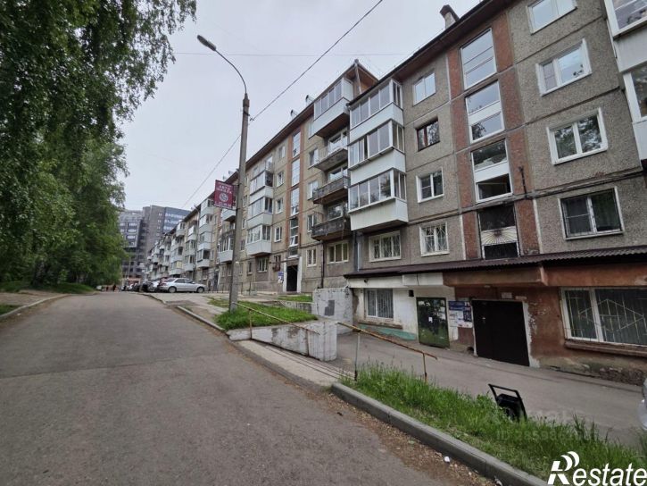 3-комн квартира улица Станиславского, 3,  д. 3