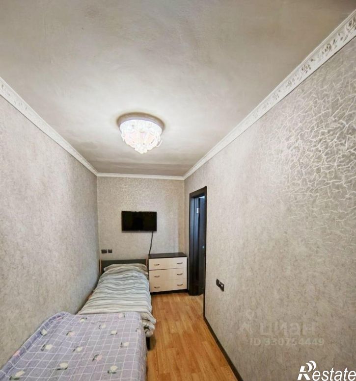 2-комн квартира ул Декабрьских Событий, 21,  д. 21