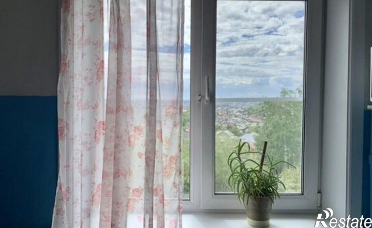 2-комн квартира Карпинская улица, 21А,  д. 21А