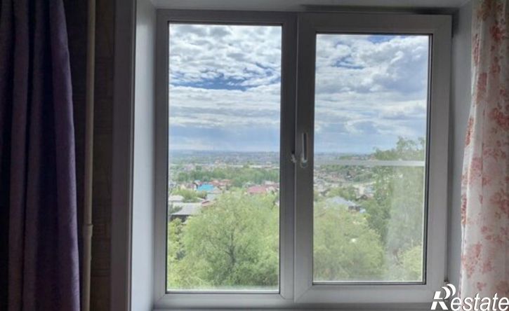 2-комн квартира Карпинская улица, 21А,  д. 21А