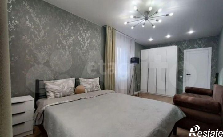 2-комн квартира улица Сурнова, 30/2,  д. 30/2