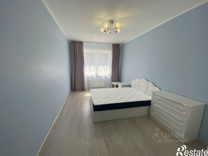 2-комн квартира улица Юрия Тена, 10,  д. 10