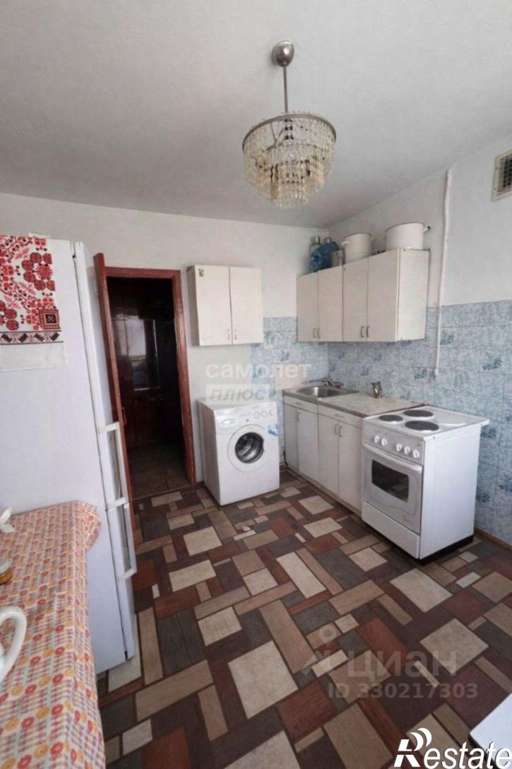 3-комн квартира ул Добролюбова, 1,  д. 1