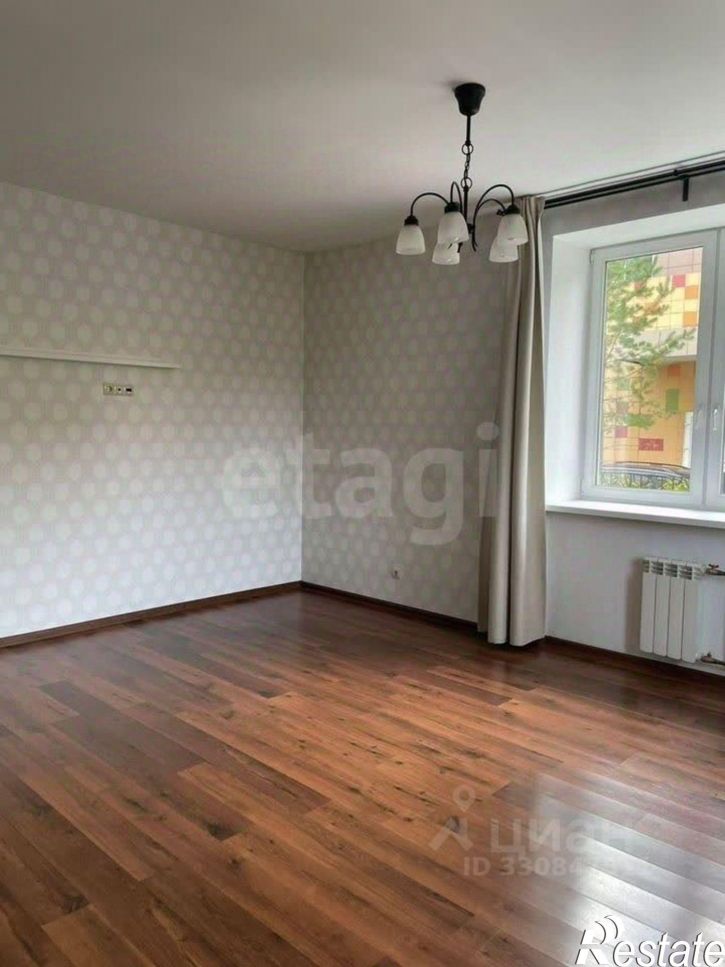 3-комн квартира улица Горького, 32Д,  д. 32Д
