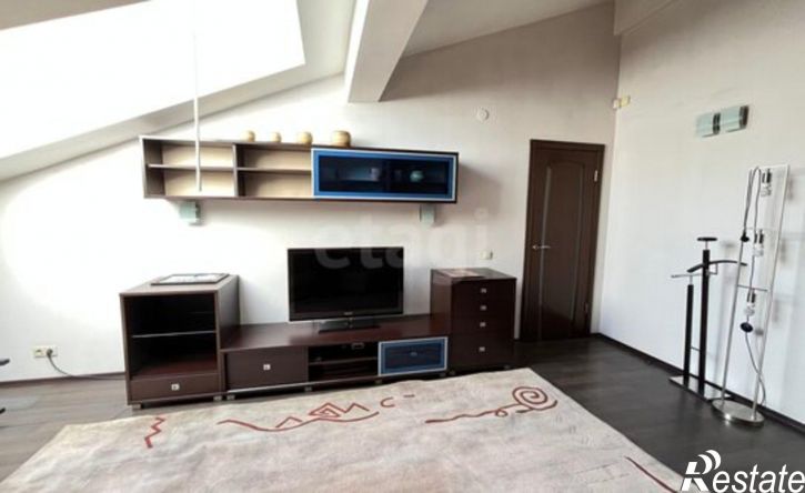 2-комн квартира улица Рабочего Штаба, 1/2,  д. 1/2