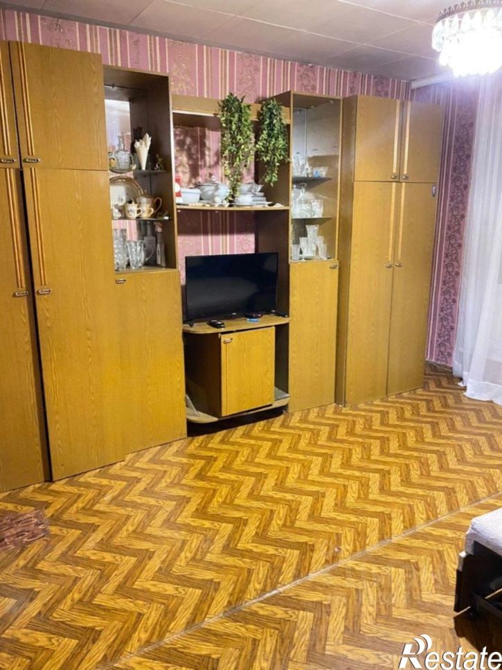 2-комн квартира микрорайон Радужный, 34