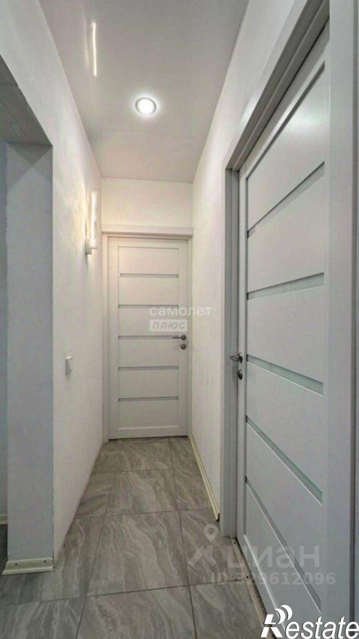 4-комн квартира Октябрьский переулок, 11,  д. 11