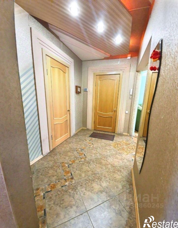 3-комн квартира микрорайон Университетский, 104